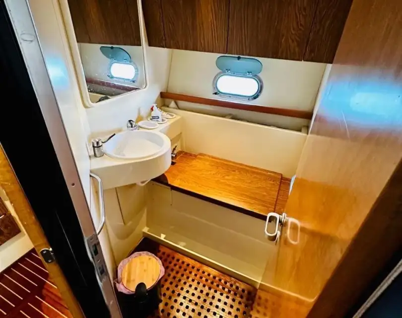 Ferretti 39 fly