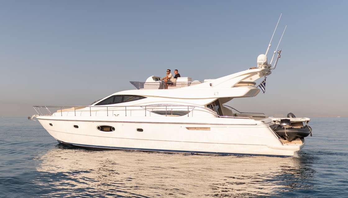 Ferretti 550