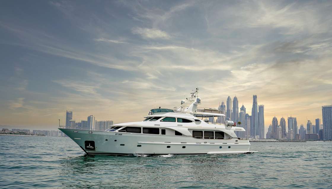 Benetti 110