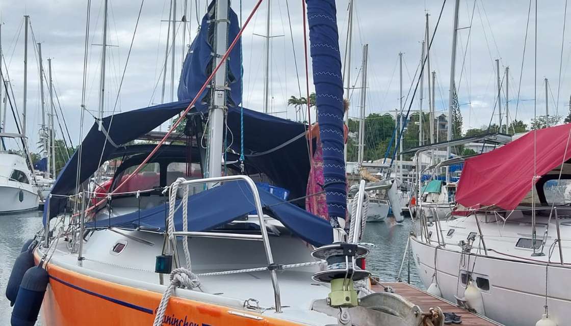 Hanse 370