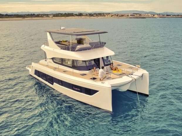 Aventura 50 MY