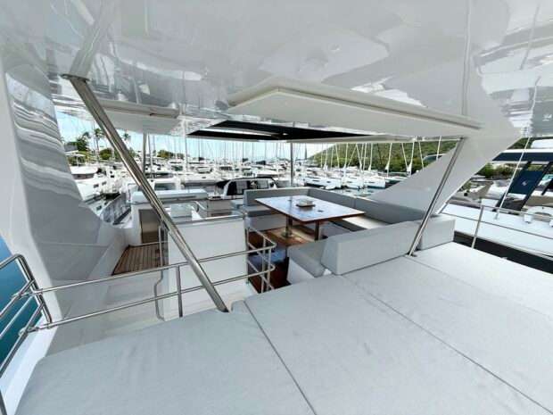 Aventura 50 MY