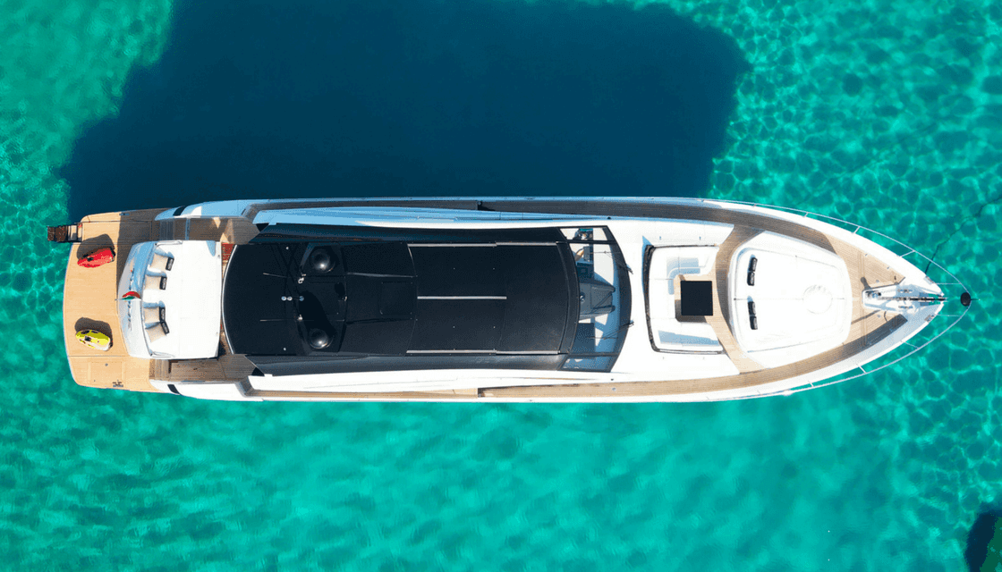 Pershing 80