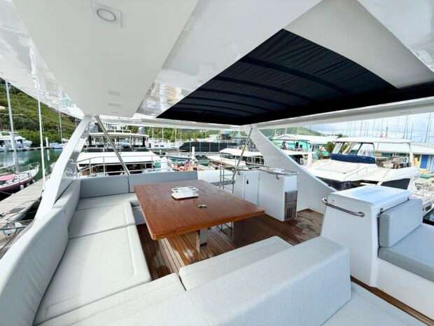 Aventura 50 MY