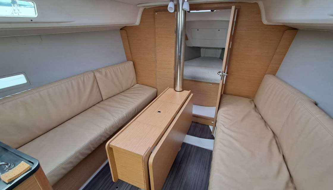 Dufour 32