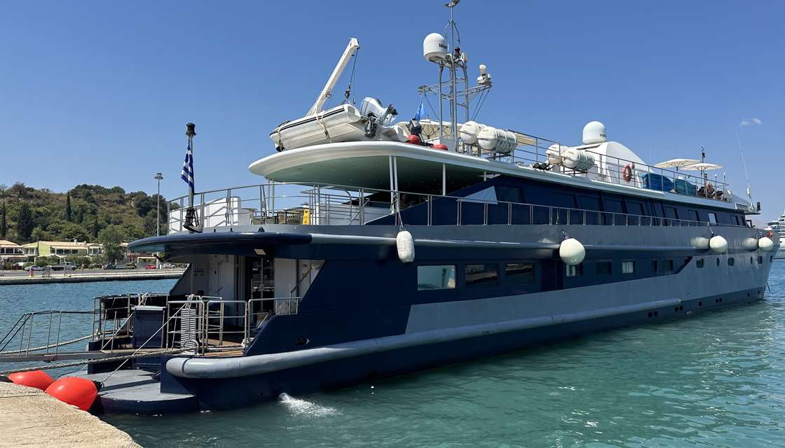 X Yacht 34