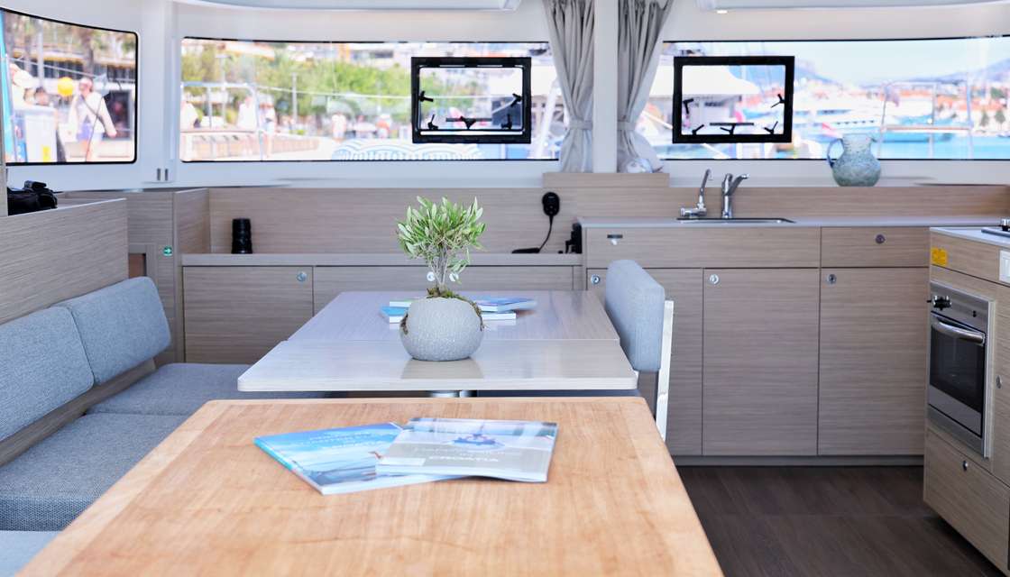 Lagoon 38