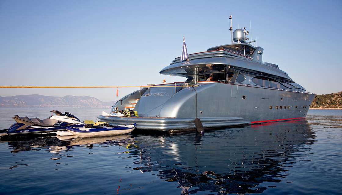 Maiora 108