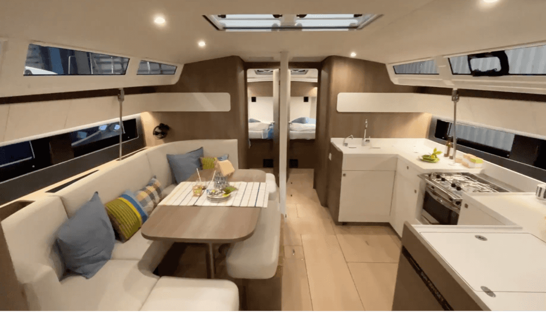 Sun Odyssey 455