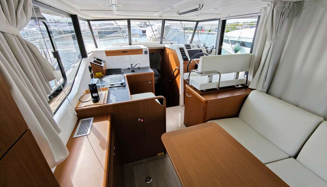 Swift Trawler 35