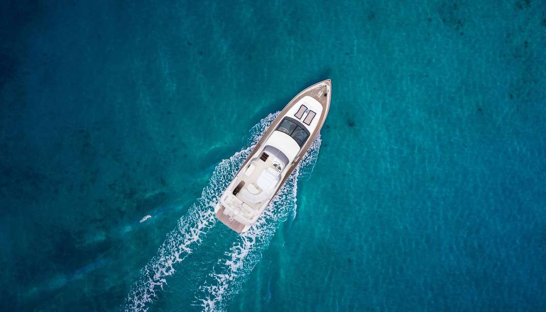 Azimut 74