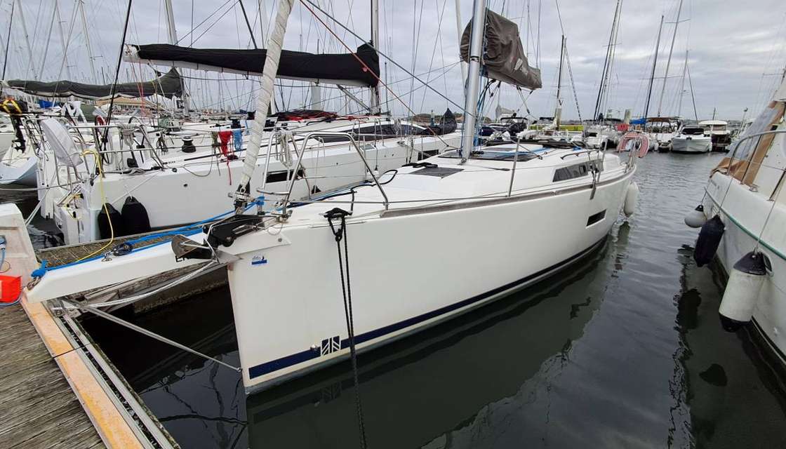Dufour 32