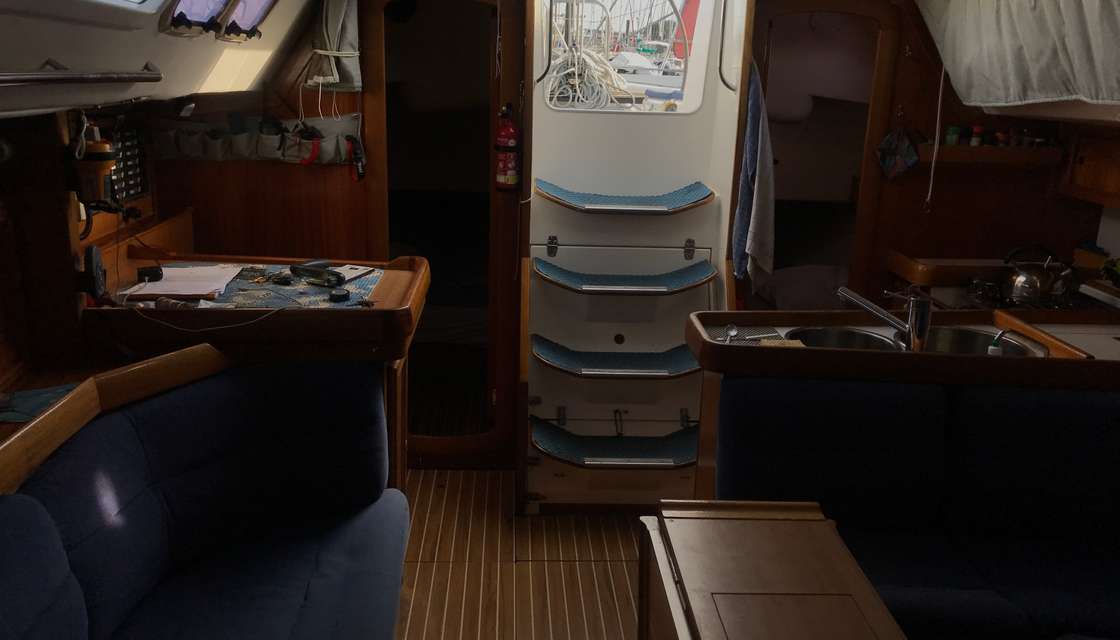 Dufour 414 Trophy