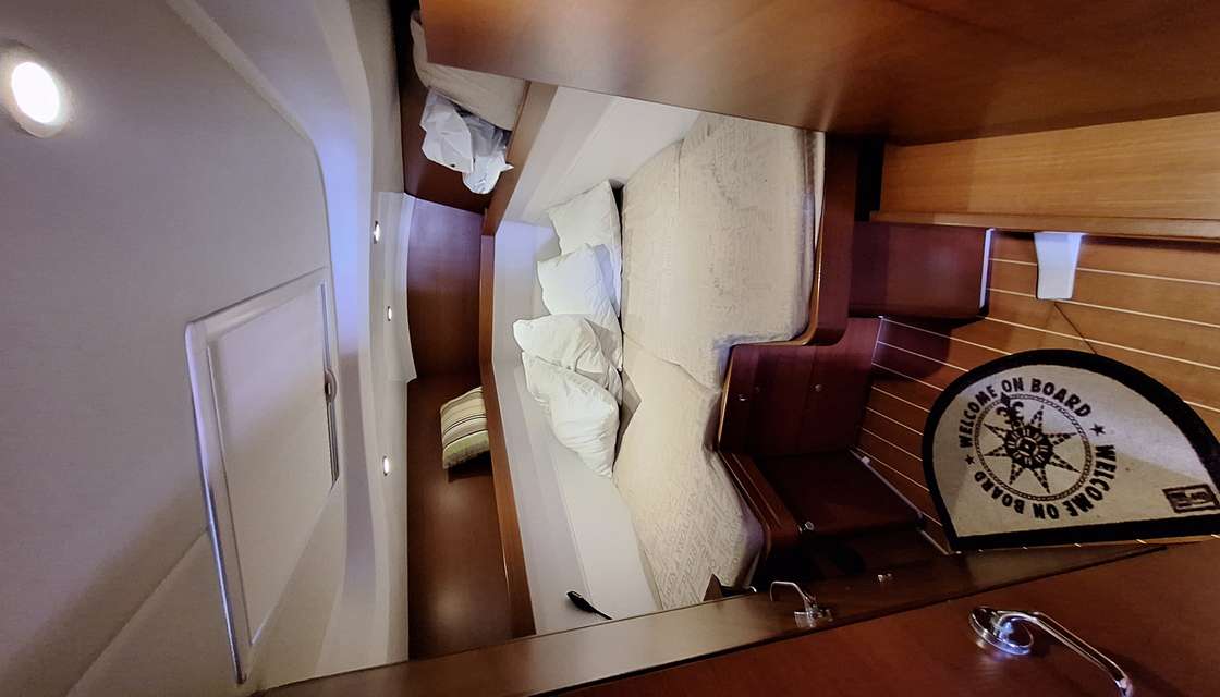 Grand Soleil 39
