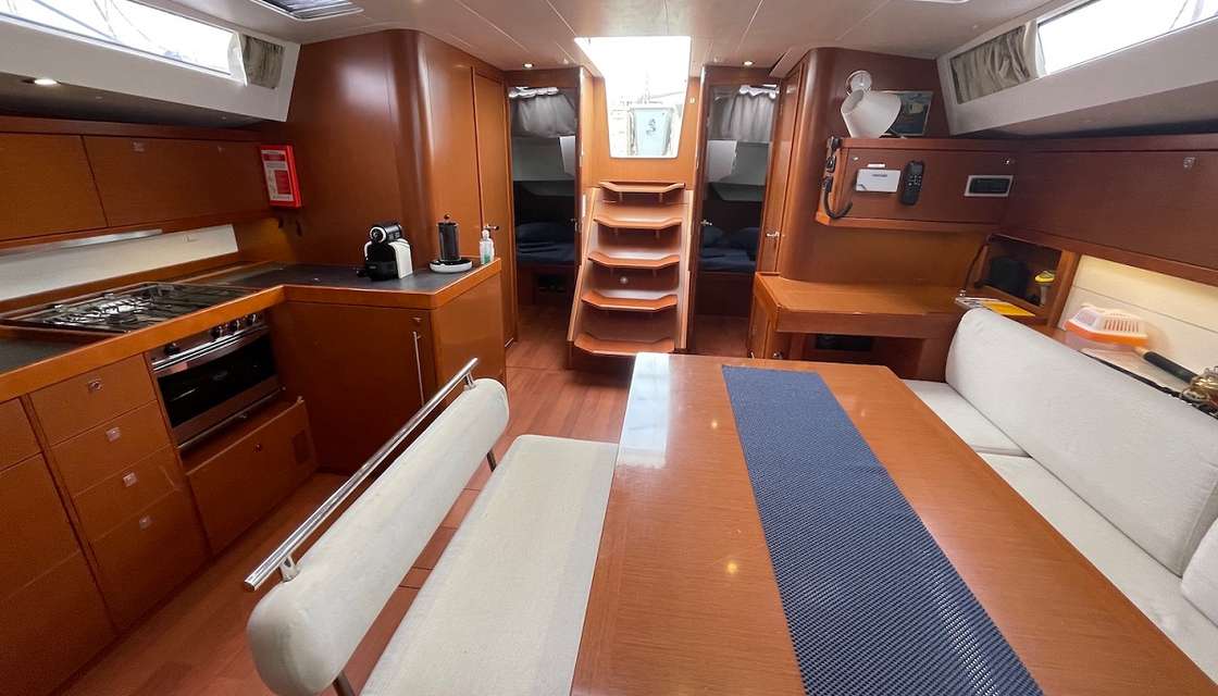 Beneteau 47
