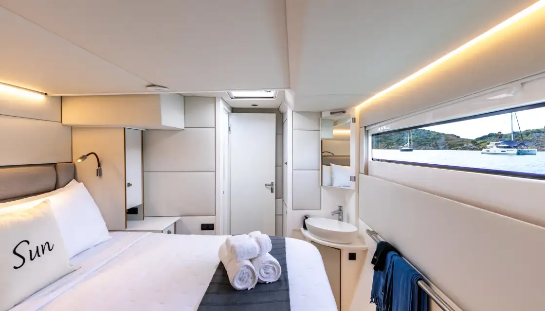 Voyage 590