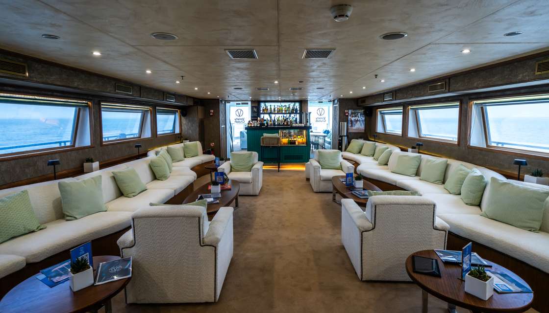X Yacht 34
