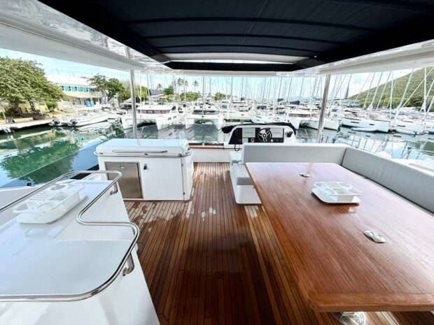 Aventura 50 MY
