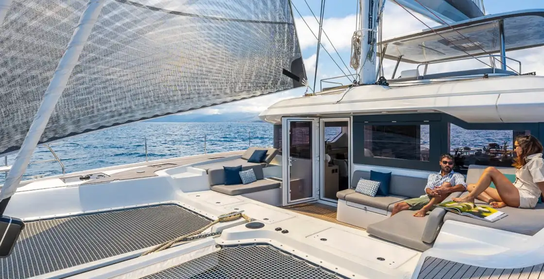 Lagoon 60
