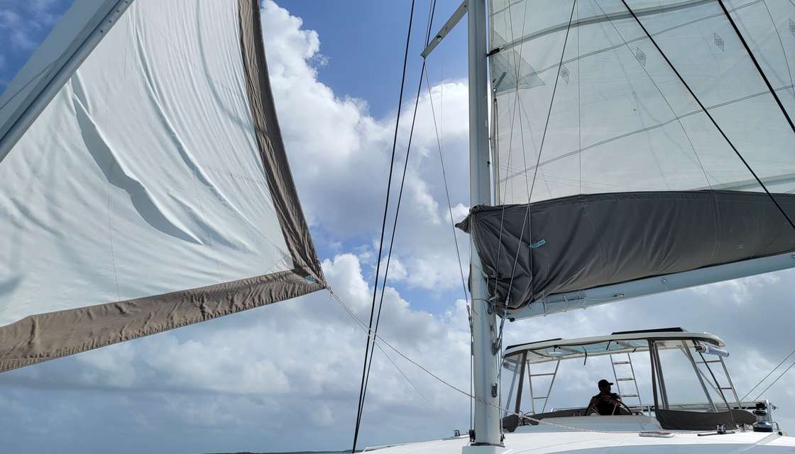 Lagoon 500