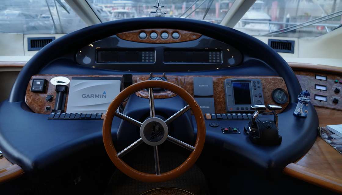 Azimut 55
