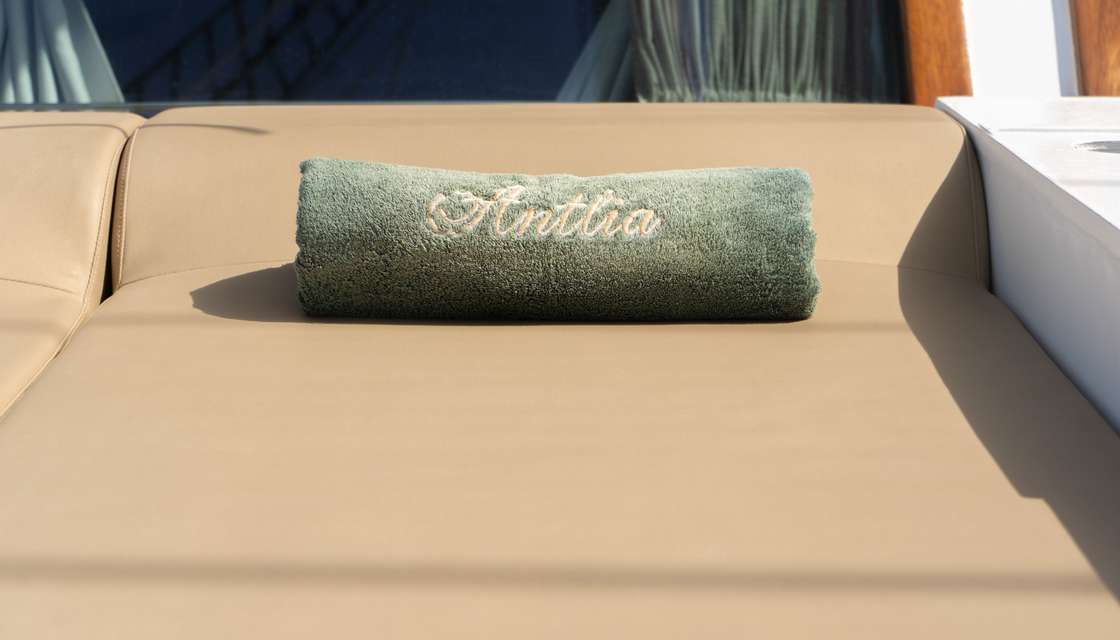 Arktos