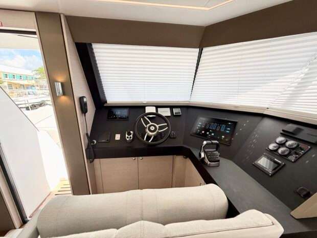 Aventura 50 MY