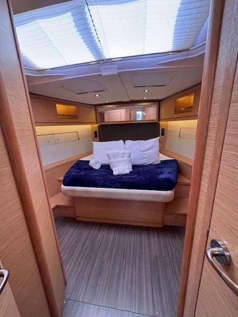Dufour 530