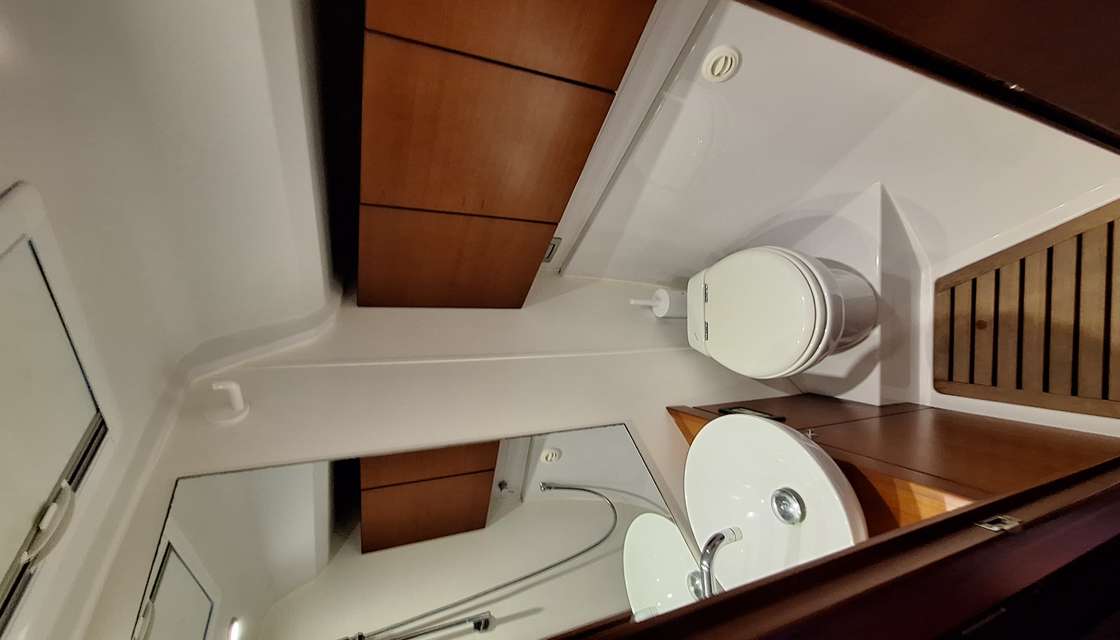 Grand Soleil 39