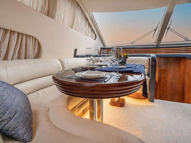 Azimut 74