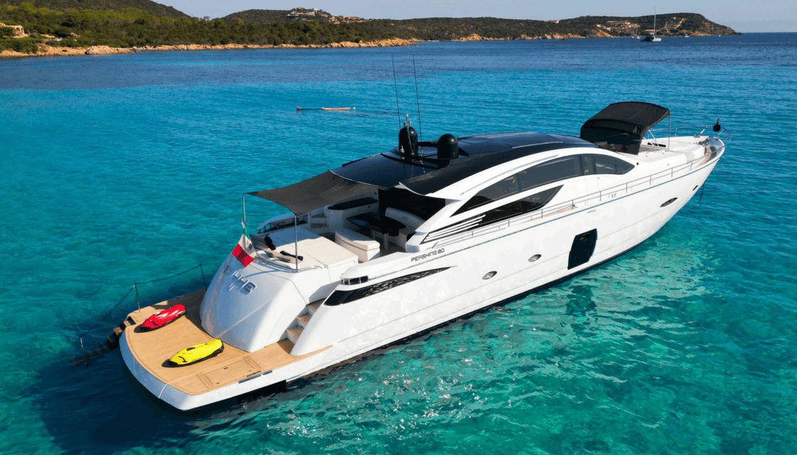 Pershing 80