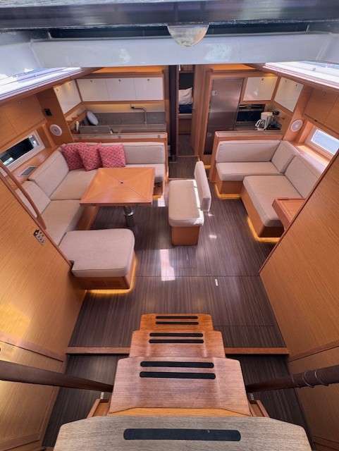 Dufour 530