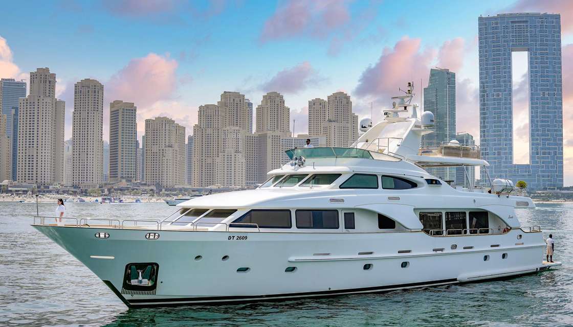 Benetti 110