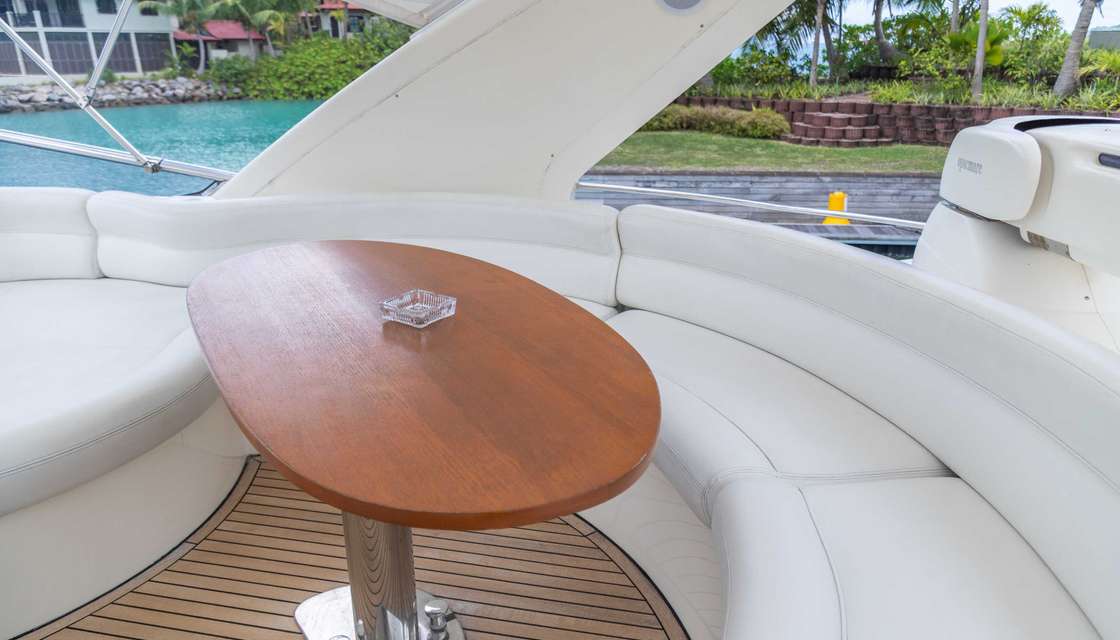 Azimut 55