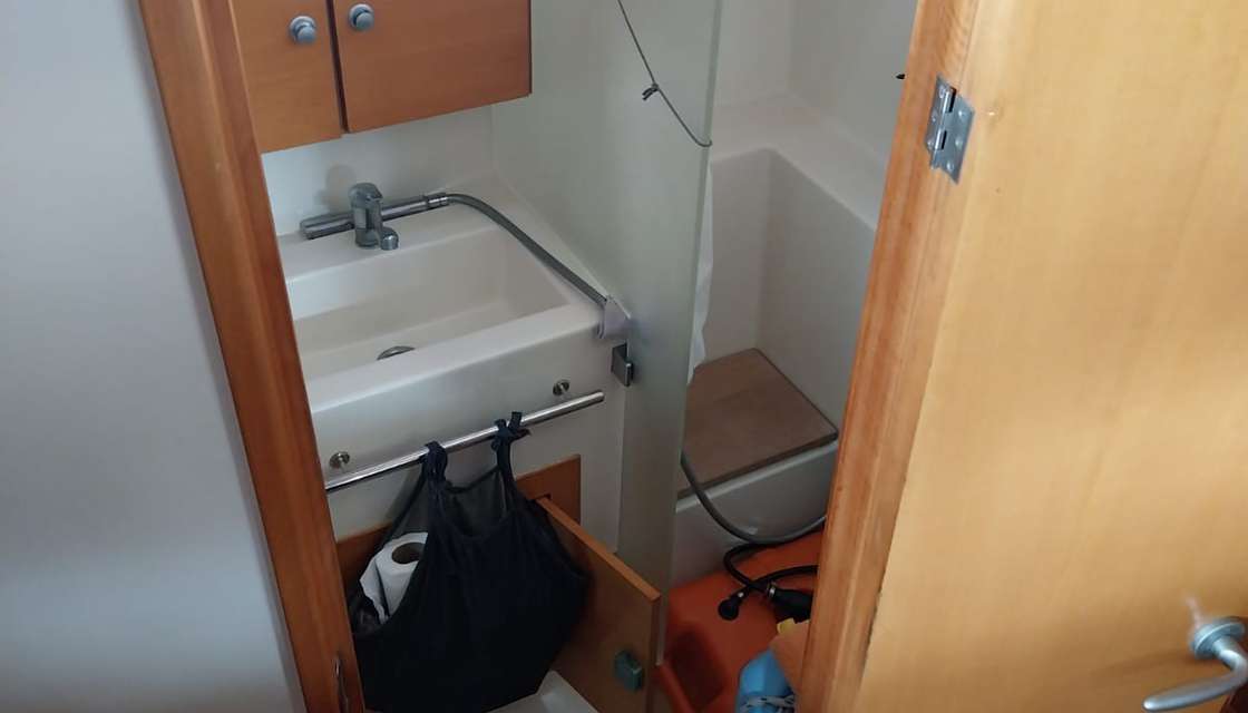 Hanse 370