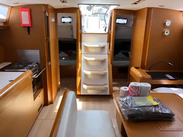 Sun Odyssey 479