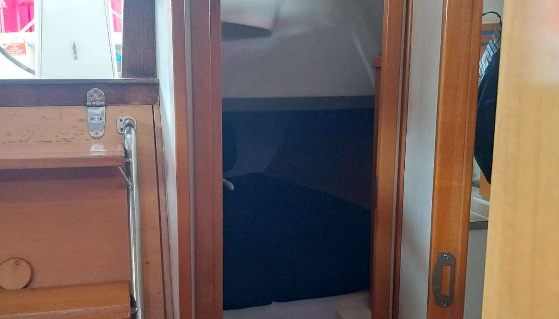 Hanse 370