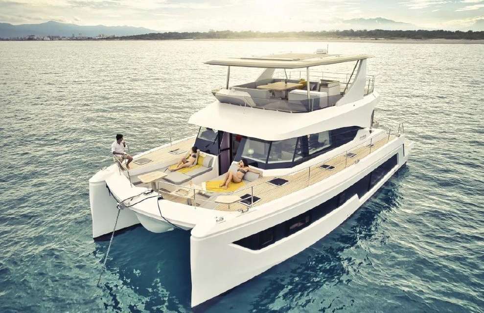 Aventura 50 MY