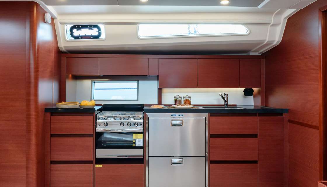 Hanse 508