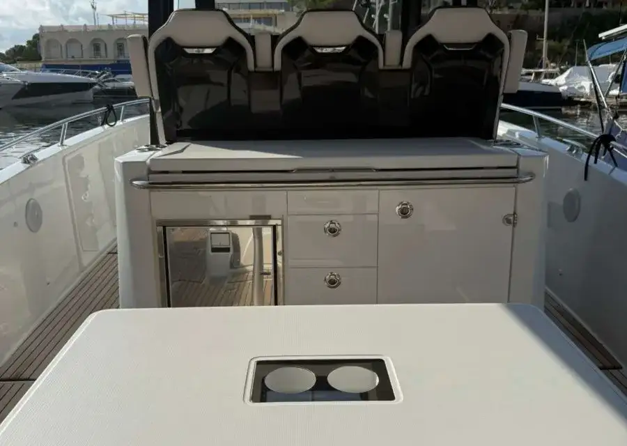 Cap Camarat 10.5