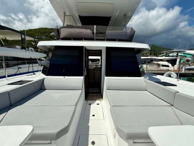 Aventura 50 MY