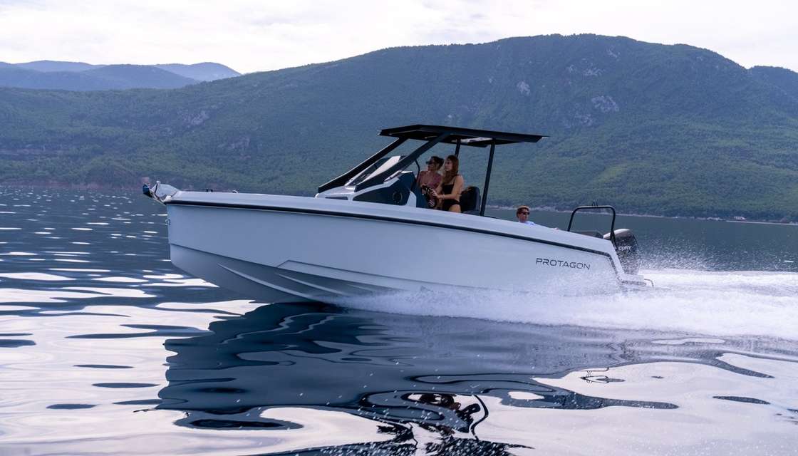Protagon 25 Sundeck