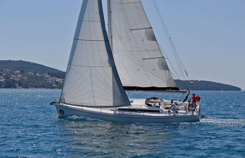 Salona 44