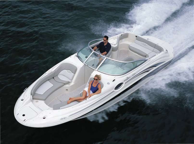 Sea Ray 24 Sundeck