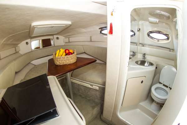 Sea Ray 245 Sundancer