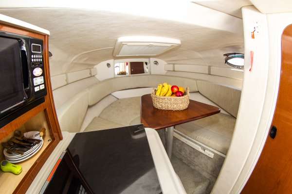 Sea Ray 245 Sundancer
