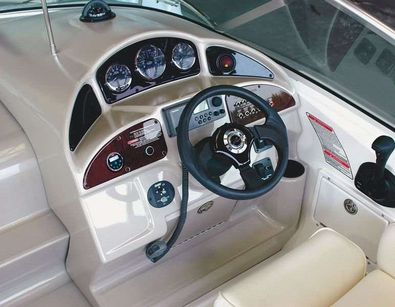 Sea Ray 275 Sundancer