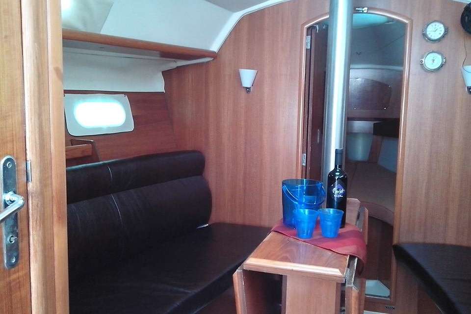 Sun Odyssey 32