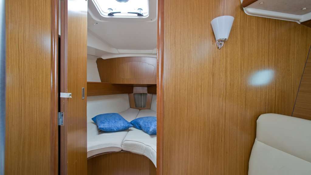 Sun Odyssey 32i