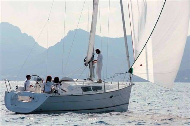 Sun Odyssey 32i